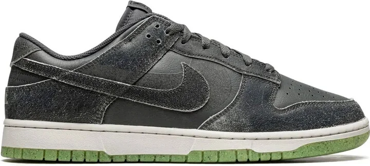Dunk Low Retro PRM "Halloween 2022" sneakers