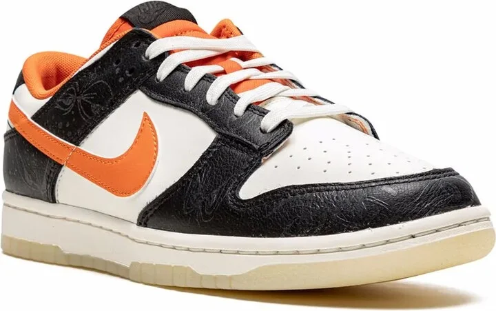 Dunk Low Retro PRM "Halloween" sneakers - Image 2