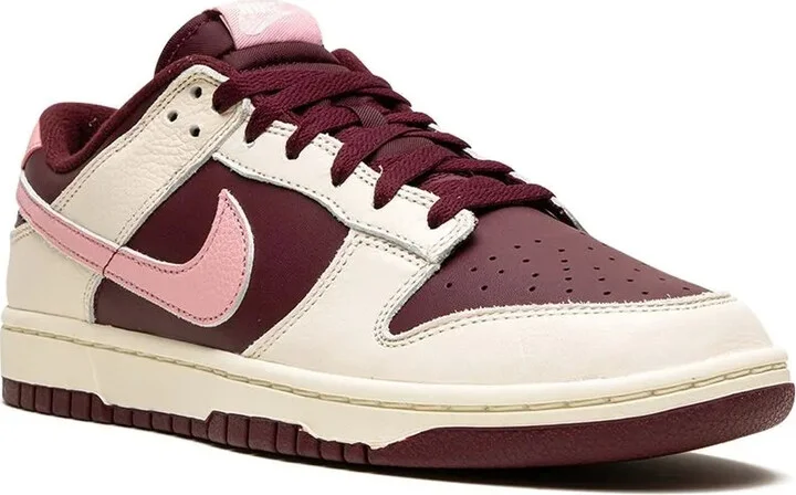 Dunk Low Retro Prm "Valentine'S Day 2023" sneakers - Image 2