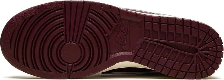 Dunk Low Retro Prm "Valentine'S Day 2023" sneakers - Image 4