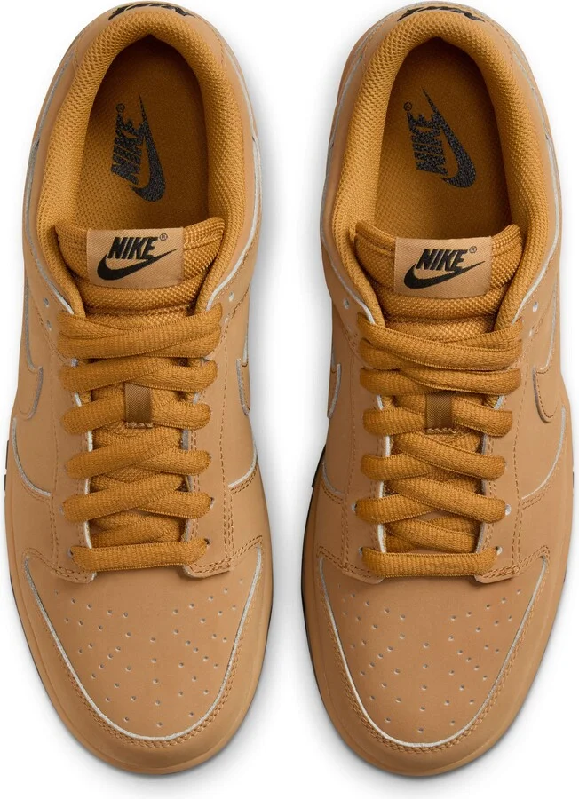 Dunk Low Retro SE Basketball Sneaker - Image 3