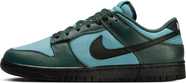 Dunk Low Retro SE Basketball Sneaker - Image 2