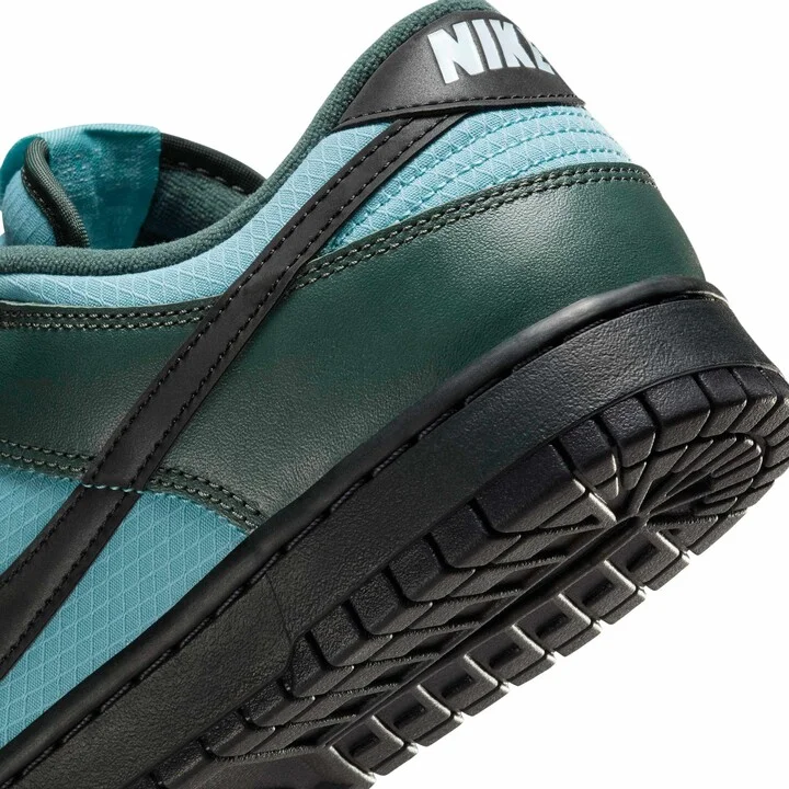 Dunk Low Retro SE Basketball Sneaker - Image 9