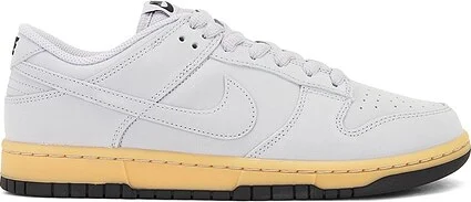Dunk Low Retro SE
