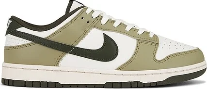 Dunk Low Retro Sneakers