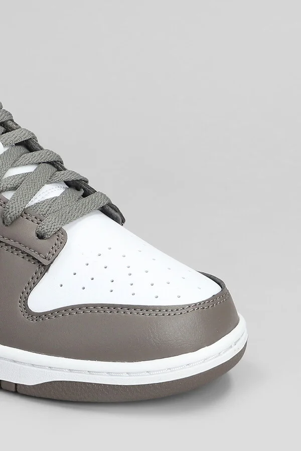 Dunk Low Retro Sneakers In Grey Leather - Image 5