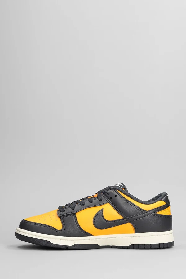 Dunk Low Retro Sneakers In Orange Leather - Image 3