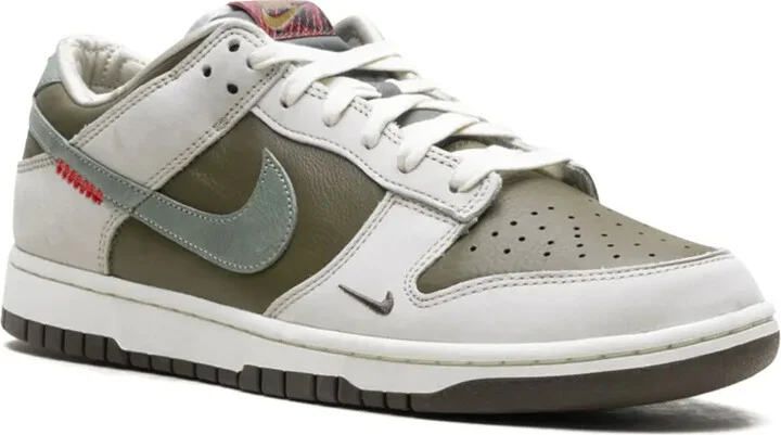 Dunk Low Retro "Year of the Snake (2025)" sneakers - Image 2