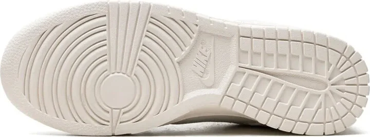 Dunk Low "Ridescent Swoosh" sneakers - Image 4