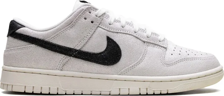 Dunk Low "Sail/Black" sneakers