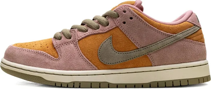 Dunk Low SB "Red Stardust" sneakers - Image 5