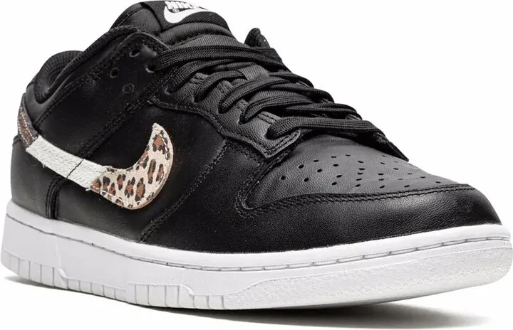 Dunk Low SE "Animal Instinct" sneakers - Image 2