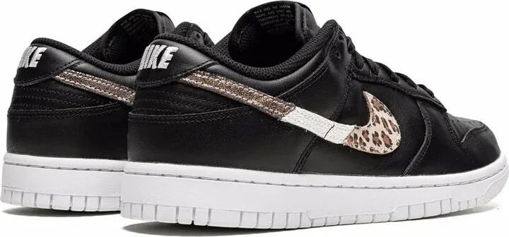 Dunk Low SE "Animal Instinct" sneakers - Image 3