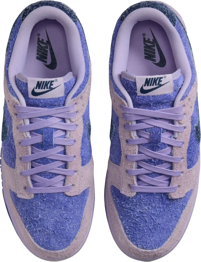 Dunk Low SE Basketball Sneaker - Image 3
