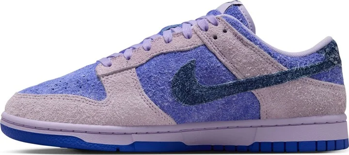 Dunk Low SE Basketball Sneaker - Image 6