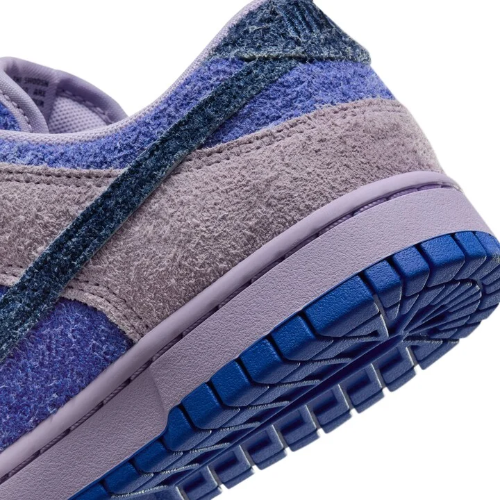 Dunk Low SE Basketball Sneaker - Image 7