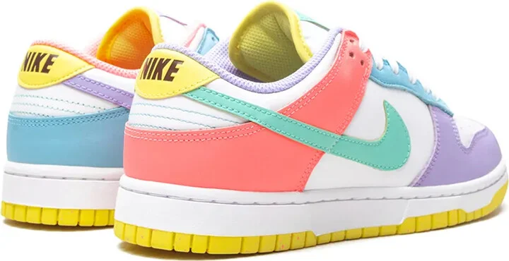 Dunk Low SE "Easter" sneakers - Image 3