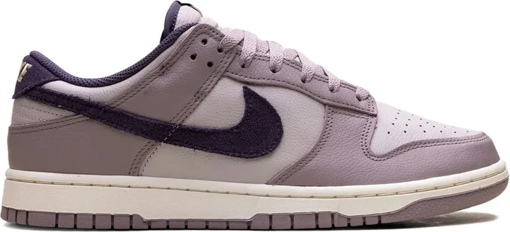 Dunk Low SE "Light Violet Ore" sneakers