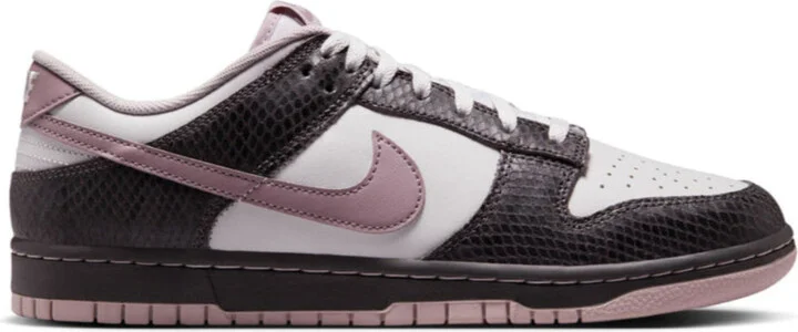 Dunk Low SE Medium Ash Violet Snakeskin