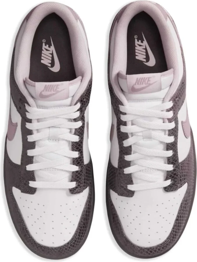 Dunk Low SE "Medium Ash/Violet Snakeskin" sneakers - Image 2