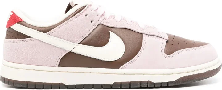 Dunk Low sneakers