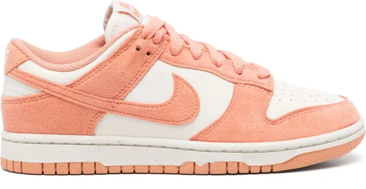 Dunk Low sneakers