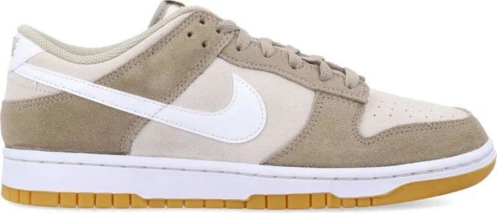 Dunk Low sneakers