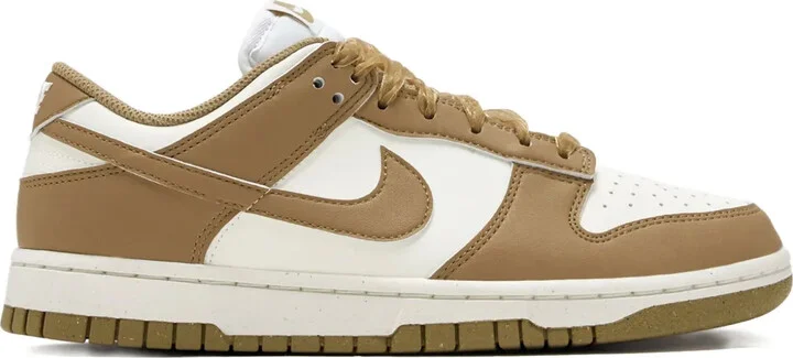 Dunk Low sneakers
