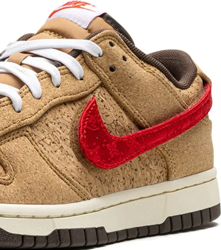 Dunk Low SP "Cork" sneakers - Image 2