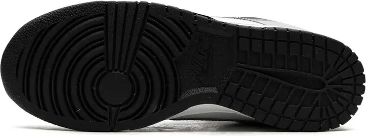 Dunk Low "Stencil Swoosh" sneakers - Image 3