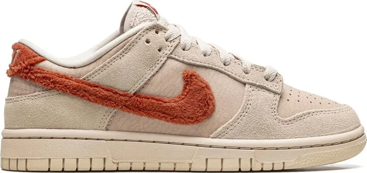 Dunk Low "Terry Swoosh" sneakers