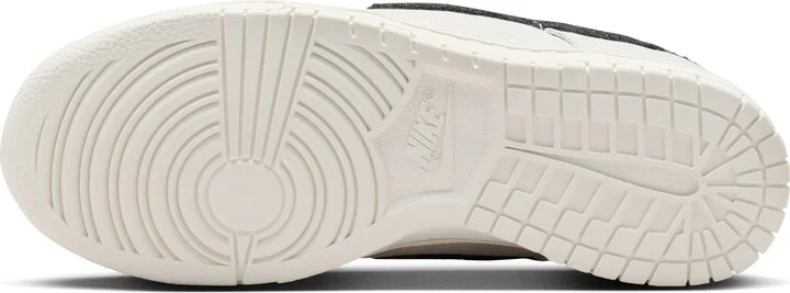 Dunk Low Top Sneaker - Image 4