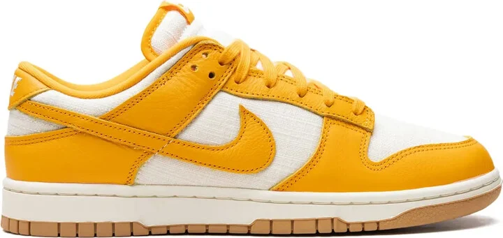 Dunk Low "University Gold" sneakers