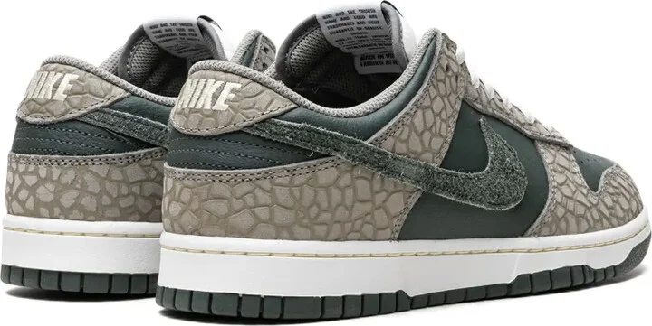 Dunk Low "Urban Landscape 2.0" sneakers - Image 3