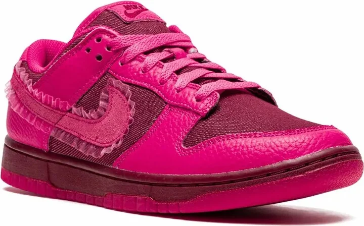 Dunk Low "Valentine’s Day" sneakers - Image 2