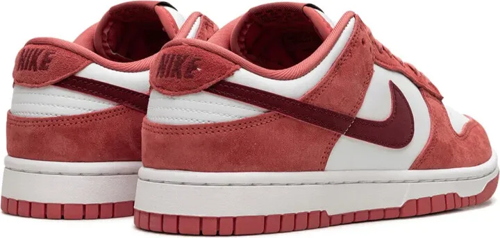 Dunk Low "Valentine's Day" sneakers - Image 3