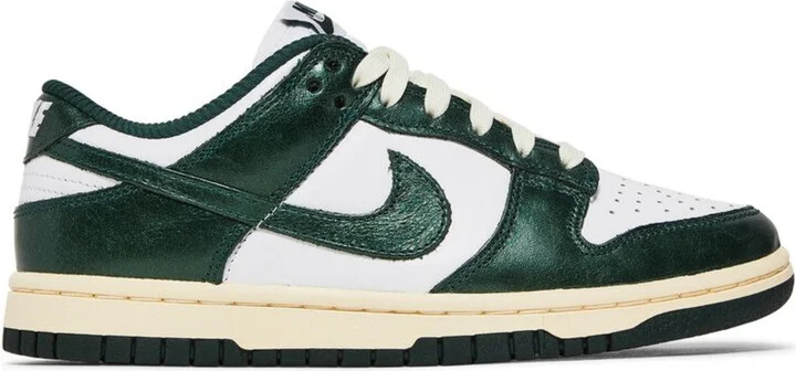 Dunk Low Vintage Green (Women's)