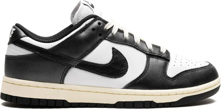 Dunk Low Vintage "Panda" sneakers