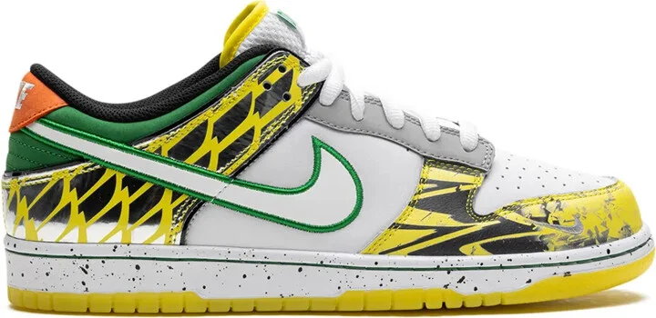Dunk Low "What the Duck Away University of Oregon PE" sneakers