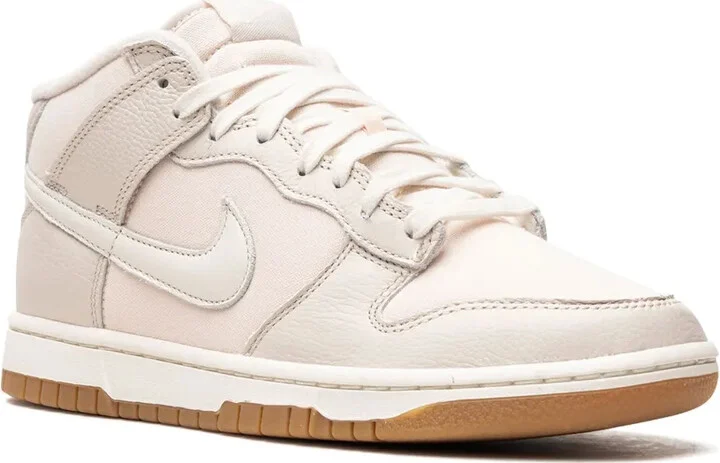 Dunk Mid "Light Orewood Brown" sneakers - Image 2