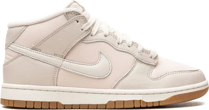 Dunk Mid "Light Orewood Brown" sneakers