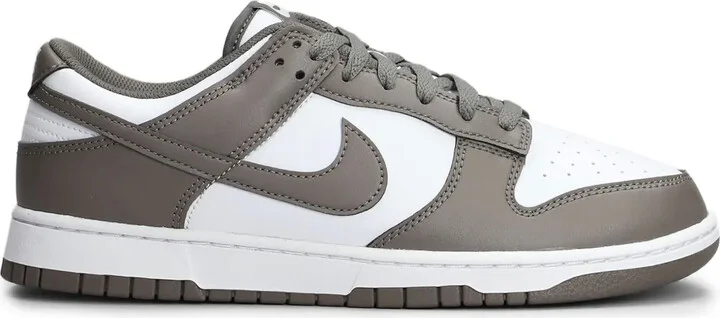 Dunk sneakers