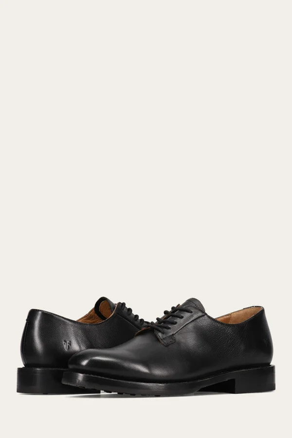 Dylan Oxford - Image 5
