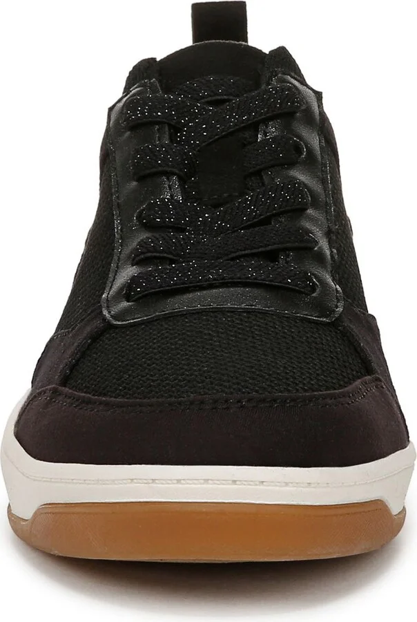 Dynamic Sneaker - Image 4