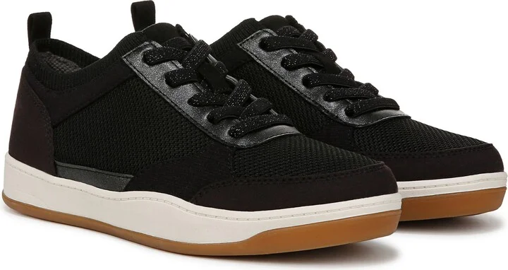 Dynamic Sneaker