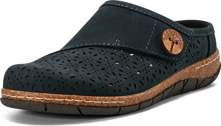 Earth® Erinn Casual Slip-on Flat Clogs
