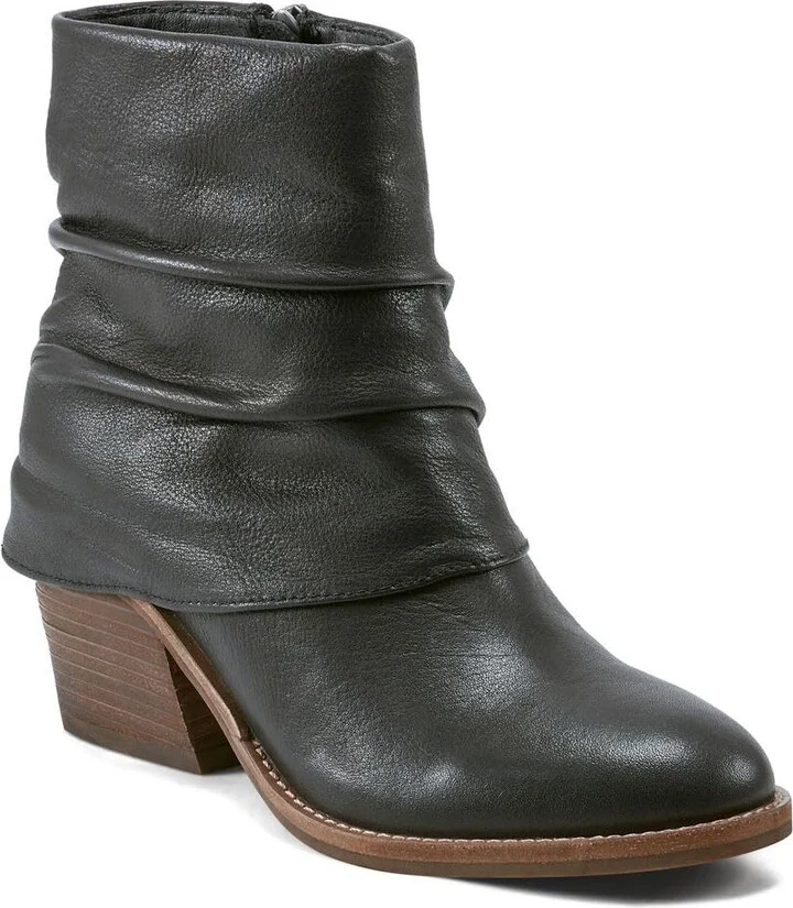 Earth Footwear