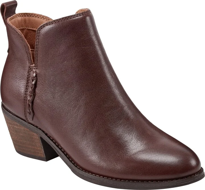 Earth Footwear