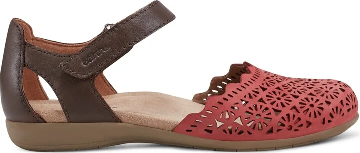 Earth Women's Bronnie Perforated Two-Piece Flat Sandals - Image 7