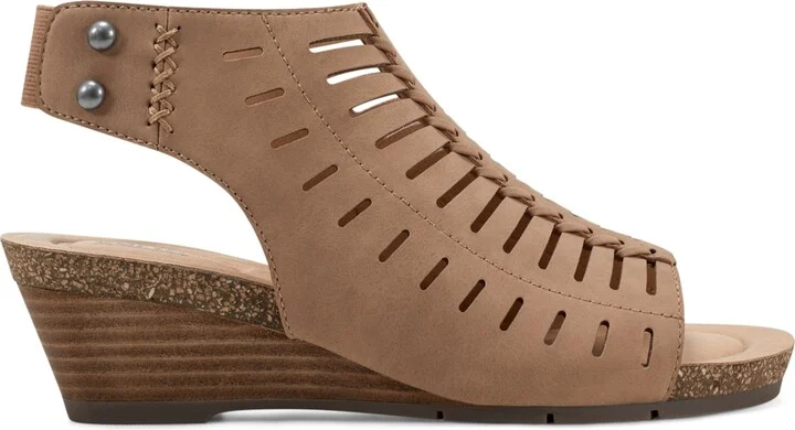 Earth Women's Hana Round Toe Laser Cut Dress Sandals - Image 11